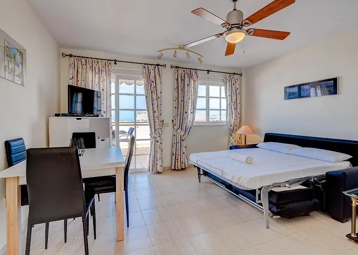 Los Cristianos Big Terrace Apartament *